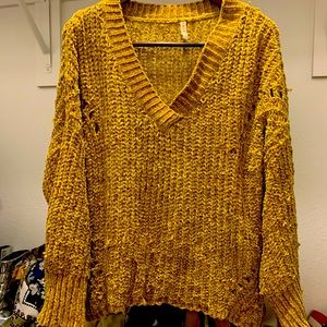 Thick knit cozy gold sweater
